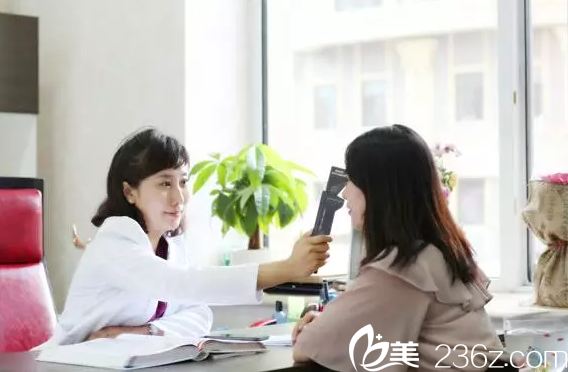 哈爾濱臻美醫(yī)療美容醫(yī)院-王丹丹院長(zhǎng)面診