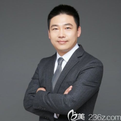 呼和浩特京美整形醫(yī)院皮膚科主任于曉昆醫(yī)生